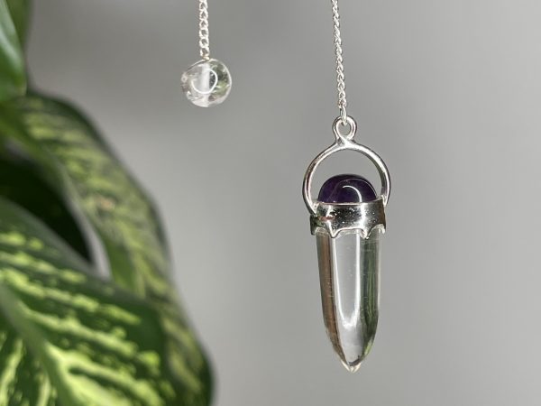 Alternative view of Bergkristall mit Amethyst cabochon Pendel