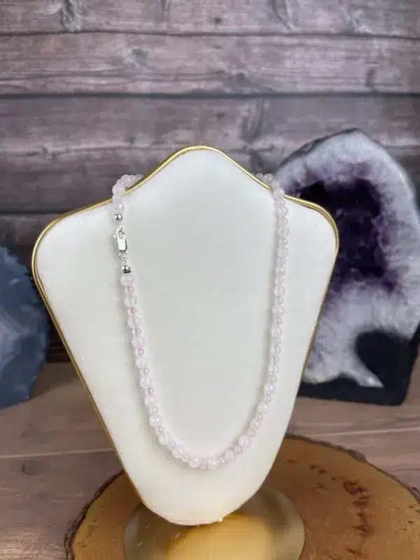 Rosenquarz Kette facettierte Kugeln