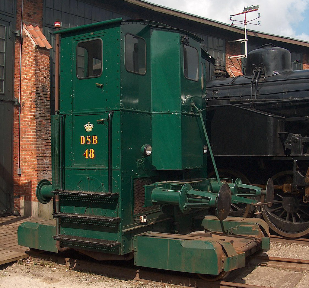 DSB Traktor 48 - Foto: Danmarks Jernbanemuseum / Jernbanekilder.dk