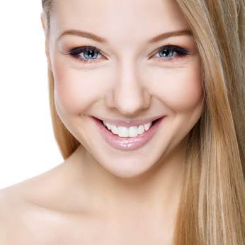 SunnySide Dental offer Facial Aesthetics for that younger look. Image of youthful girl