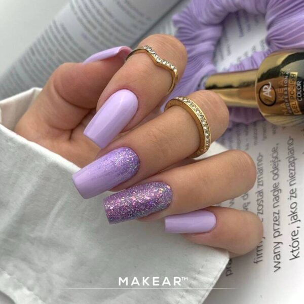 Makear Starmani Collectie on nails