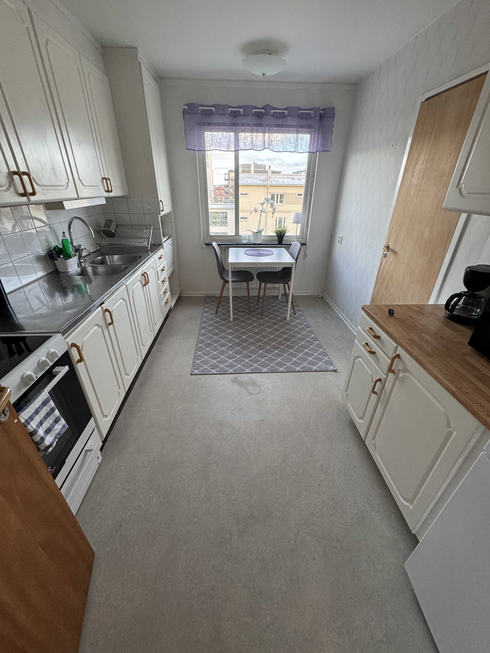 Serviced apartment, business apartent, business accommodation