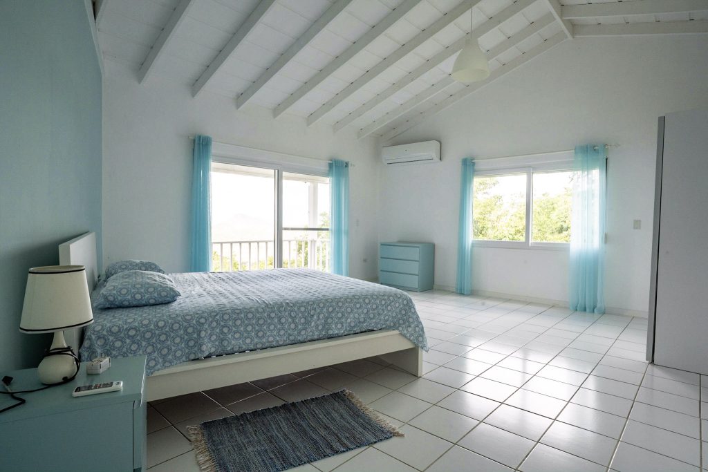 For sale 5bedroom house in Upper Round Hill Sint Eustatius Stay Eustatius
