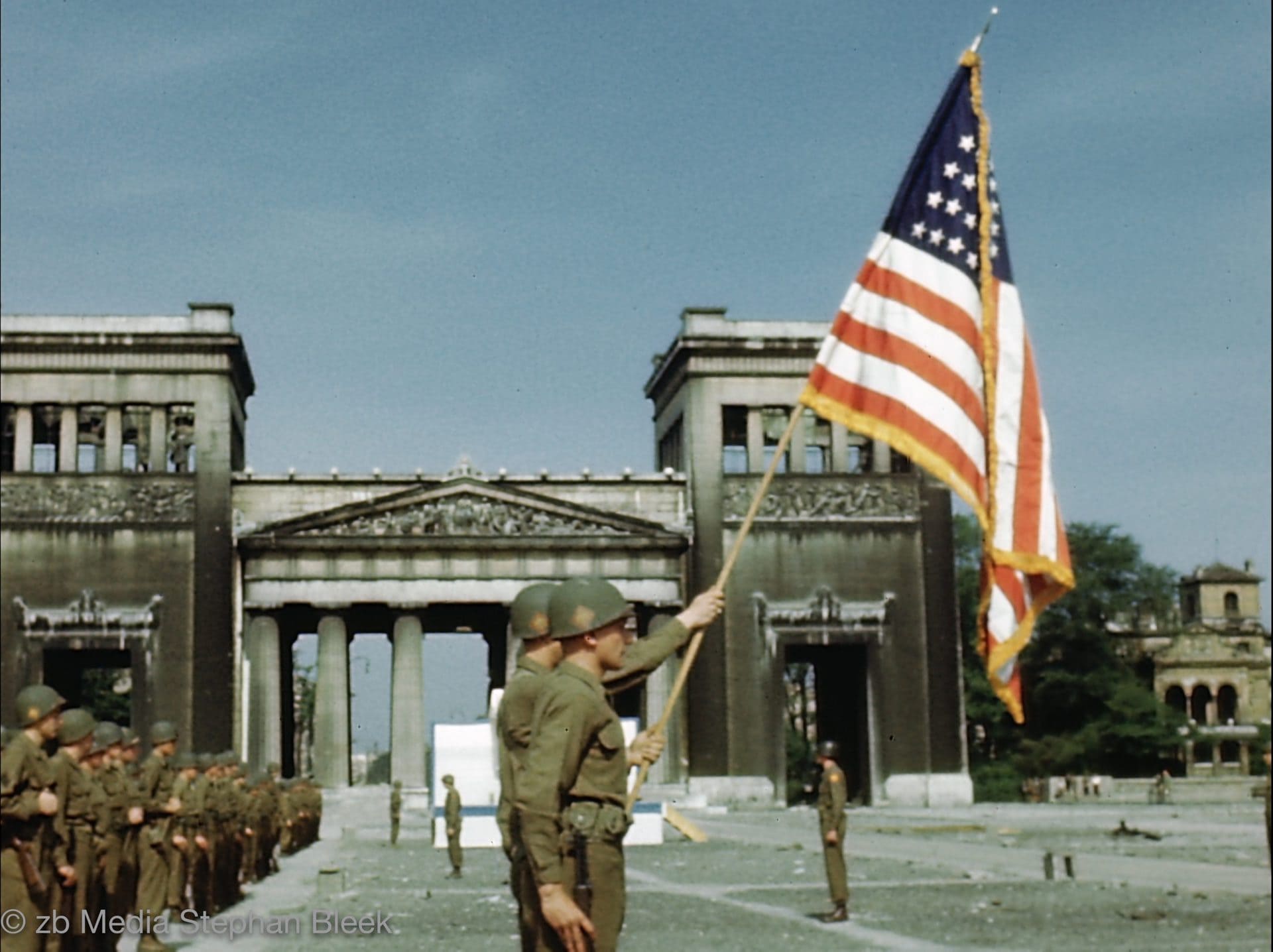 München 1945 Königsplatz München 1945 Königsplatz