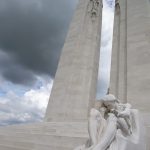 Vader - treurend ouderpaar (Vimy)