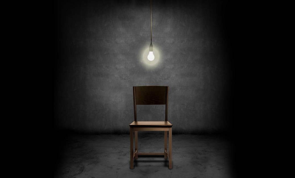 Türkiye’nin doğusundaki hapishane yetkilileri iki kadın mahkûmu saatlerce zapt ediyor: rapor