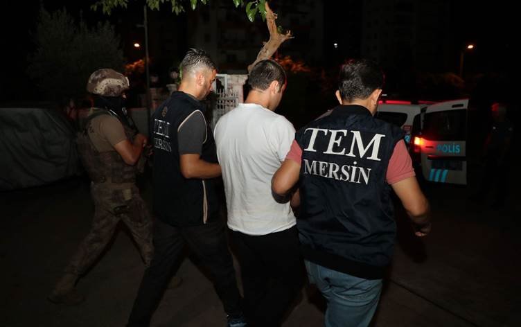 Türkiye’nin güneyinde bir Nevruz kutlamasında 11 kişi tutuklandı