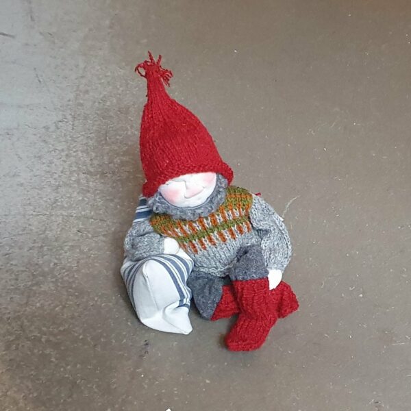 Handstickad Tomte