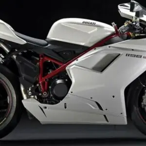 Komplett kåpset Ducati