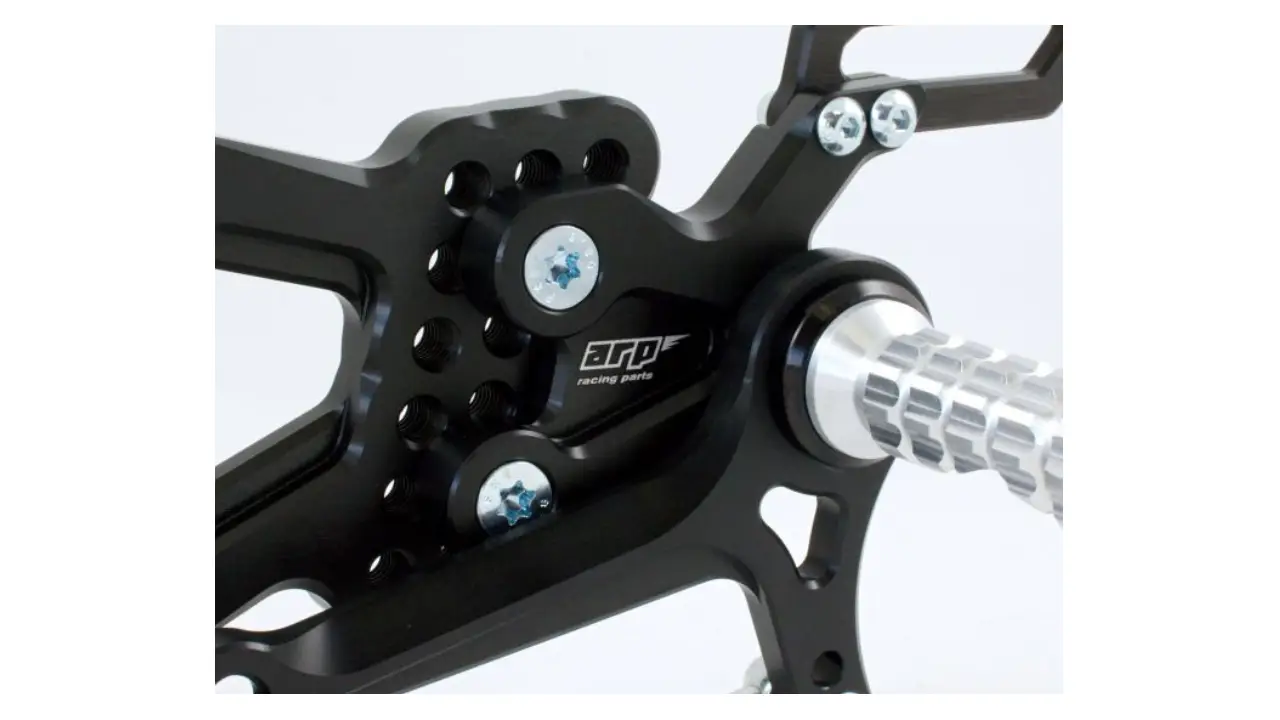 Fotpinne CBR1000RR 2004-07