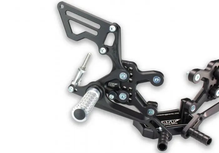 ARP racing fotpinnar RSV4