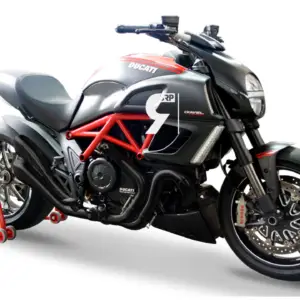 BLACK EVOLUTION HP CORSE  DUCATI DIAVEL 1200 2011-2016 (Homologiserad)