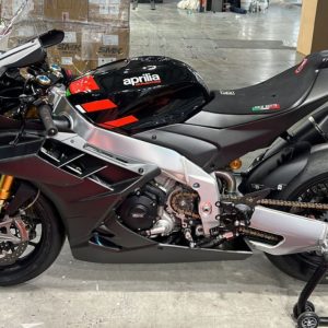 Kåpset Aprilia RSV4 2021-