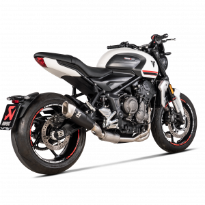 Akrapovic helsystem Trident 660