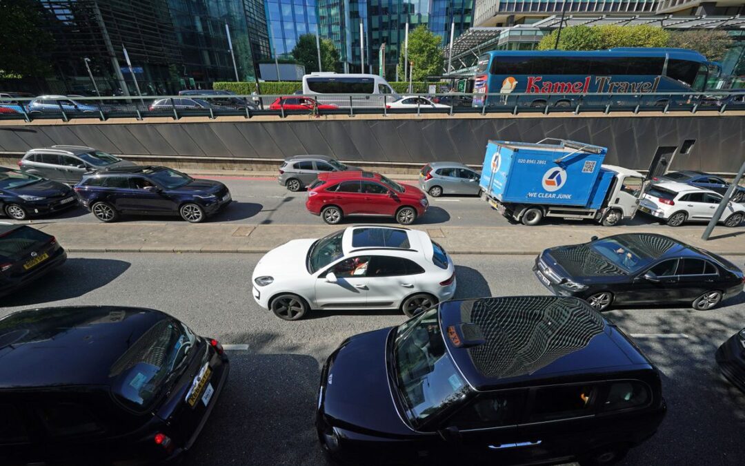 Amber traffic warning for bank holiday getaway