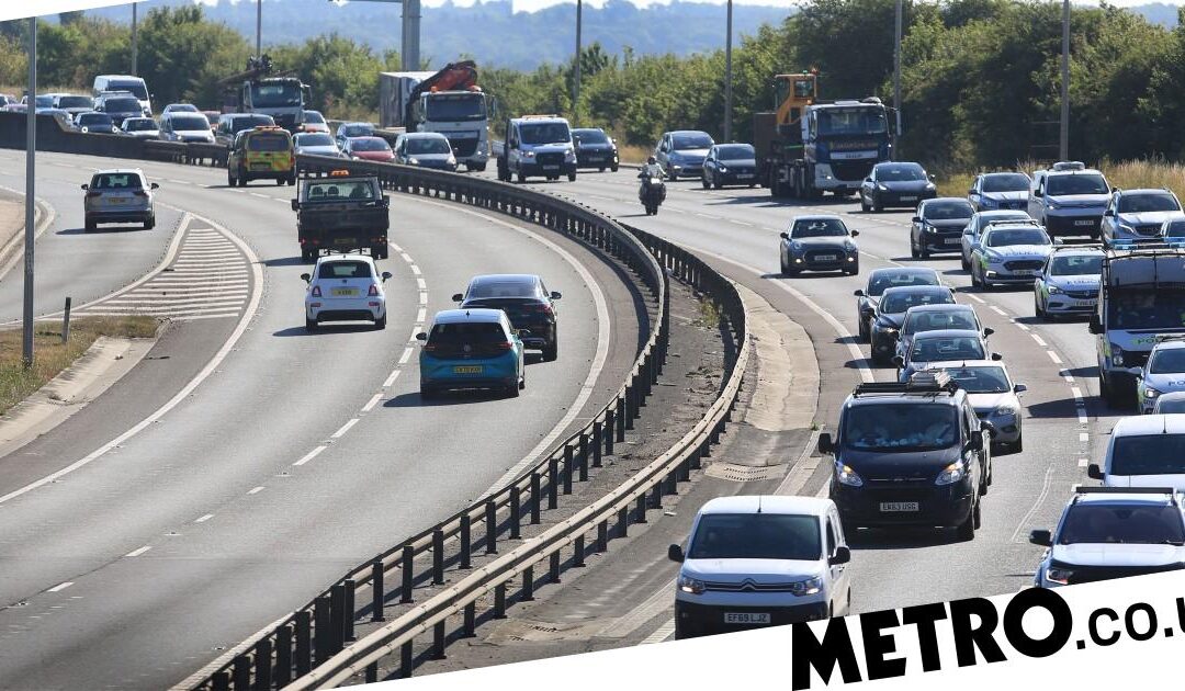 Amber traffic warning for bank holiday weekend in UK