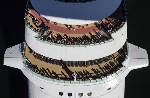 Hoping for smooth sailing? Here are tips from a cruise expert