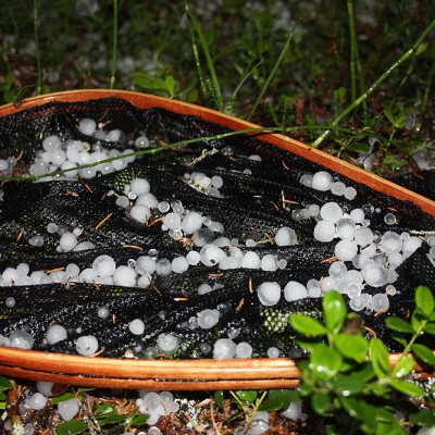 Flugfisketur blev avbruten av hagel