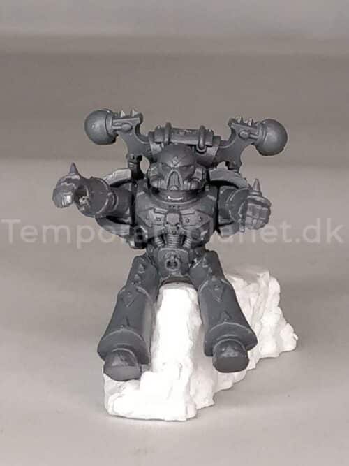 Chaos Space Marine Bike Rider Warhammer 40.000 Games Workshop 2