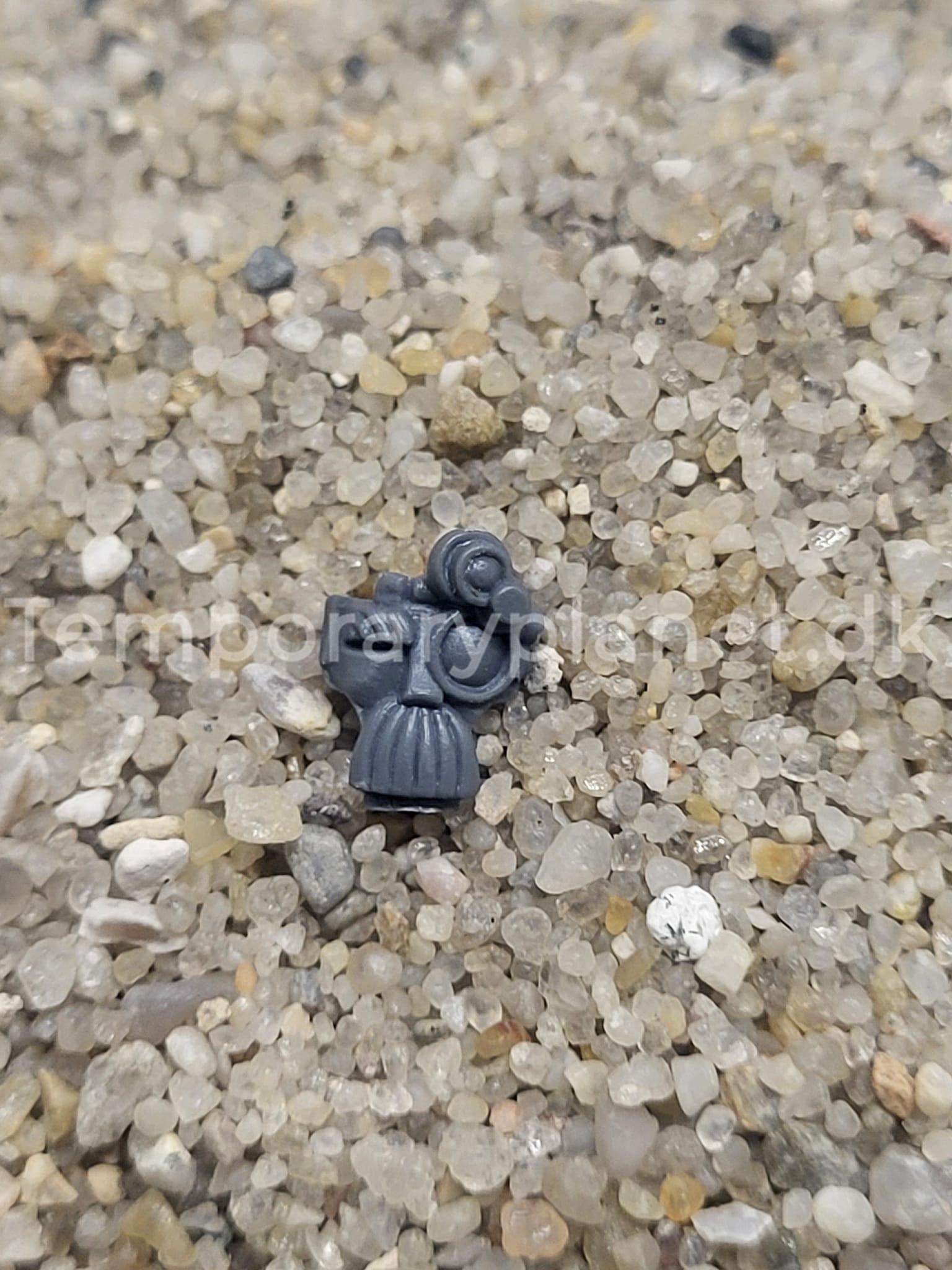 Dwarfs Cannon 2006 Warhammer Fantasy The Old World Mask
