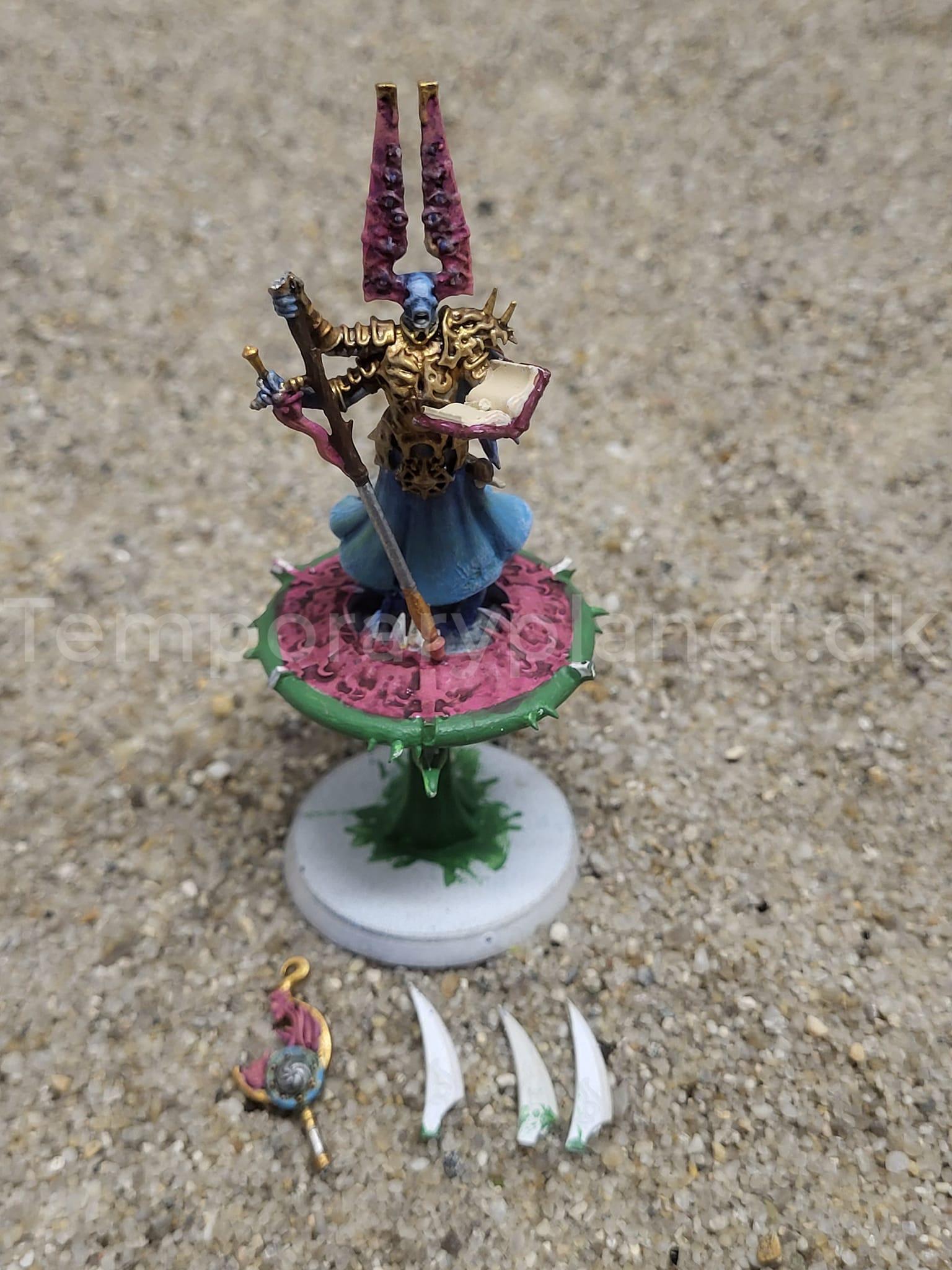 Gaunt Summoner on Disk of Tzeentch Daemons 2016 Warhammer Fantasy Battle The Old World Games Workshop Grab Bag