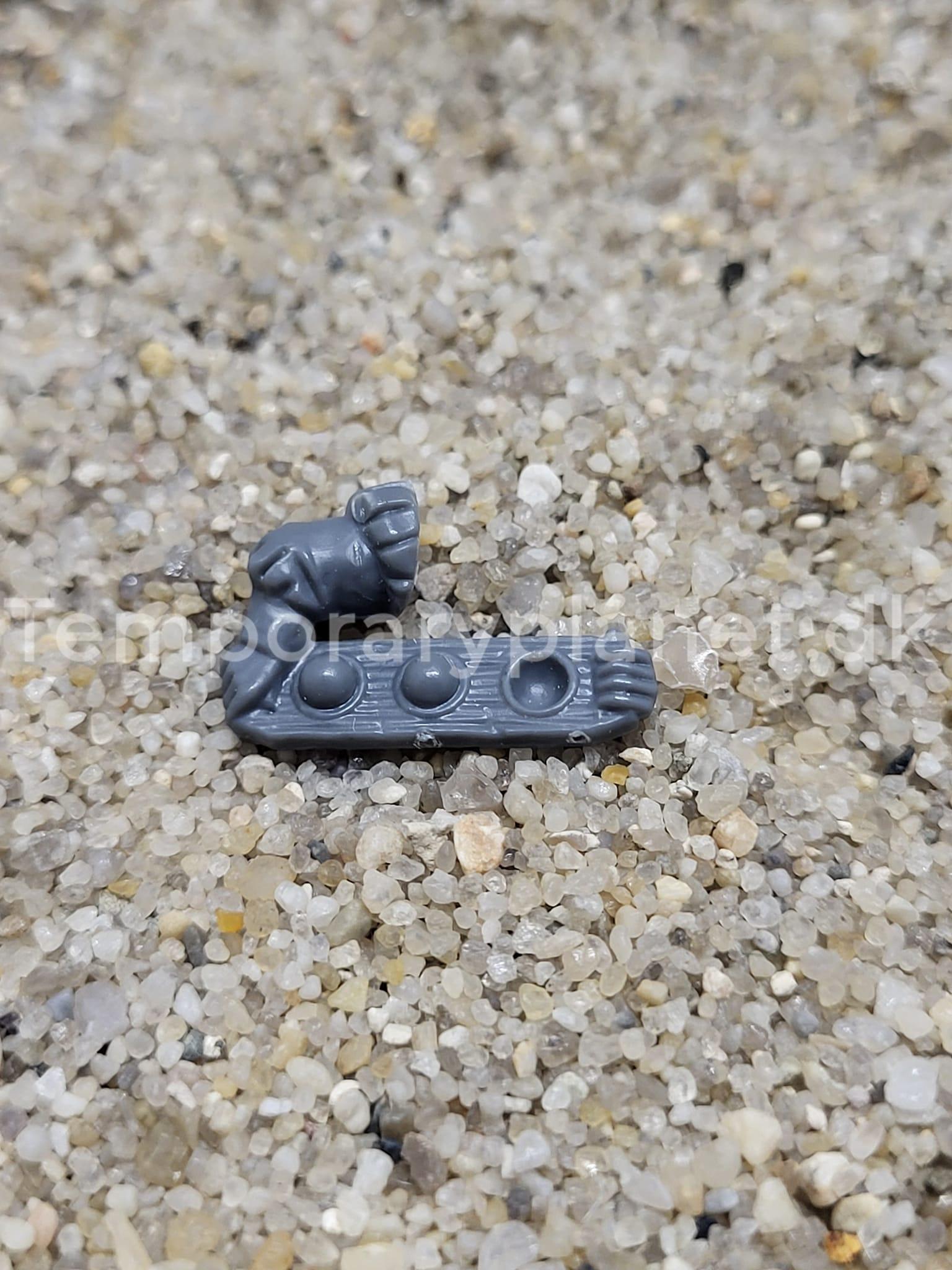 Helblaster Volley Gun 2007 Empire Plastic Warhammer Fantasy Games Workshop Arms with Cannonball holder 2