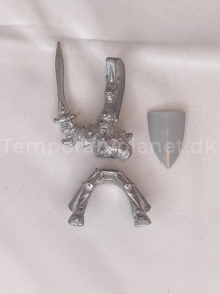 High Elf Silver Helm Champion Metal 1992 OOP Warhammer Fantasy Games Workshop Citadel Marauder 2
