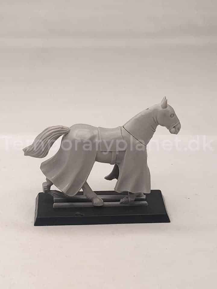 High Elf Silver Helm Horse 1992 Plastic Warhammer Fantasy AoS Age of Sigmar Games Workshop 2