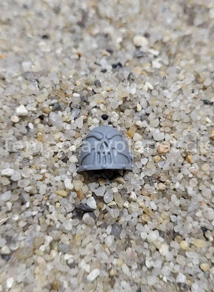 Khorne Berzerkers Chaos Space Marines 1998 Warhammer 40.000 40K Games Workshop Shoulder Pad H