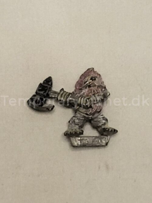 MM16 Dwarfs Troll Slayer with Two Handed Axe Metal 1990 Warhammer Fantasy AoS Age of Sigmar Games Workshop OOP 2