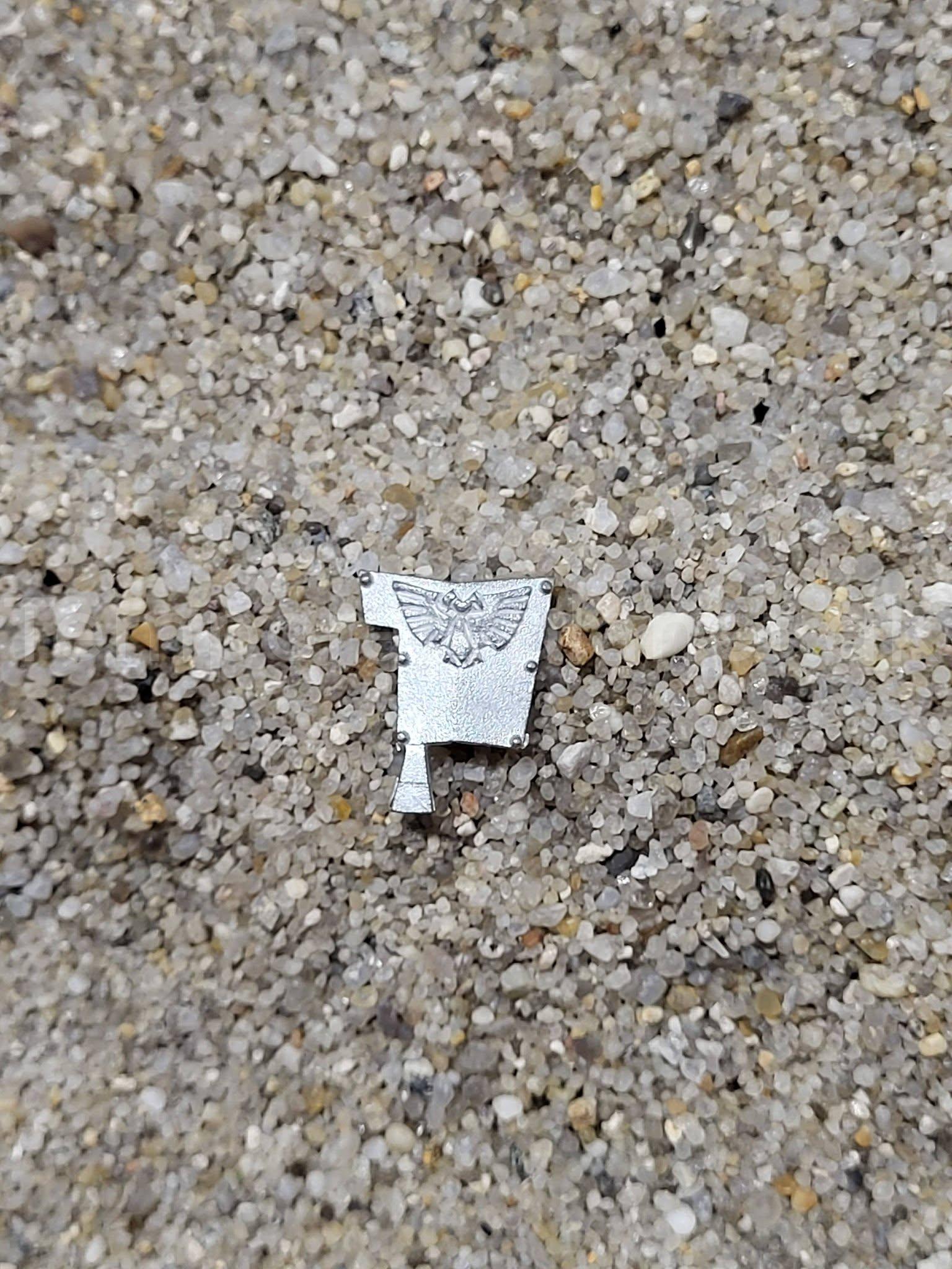 Sentinel Imperial Guard Astra Militarum 2000 Games Workshop Steel Legion Front Shield