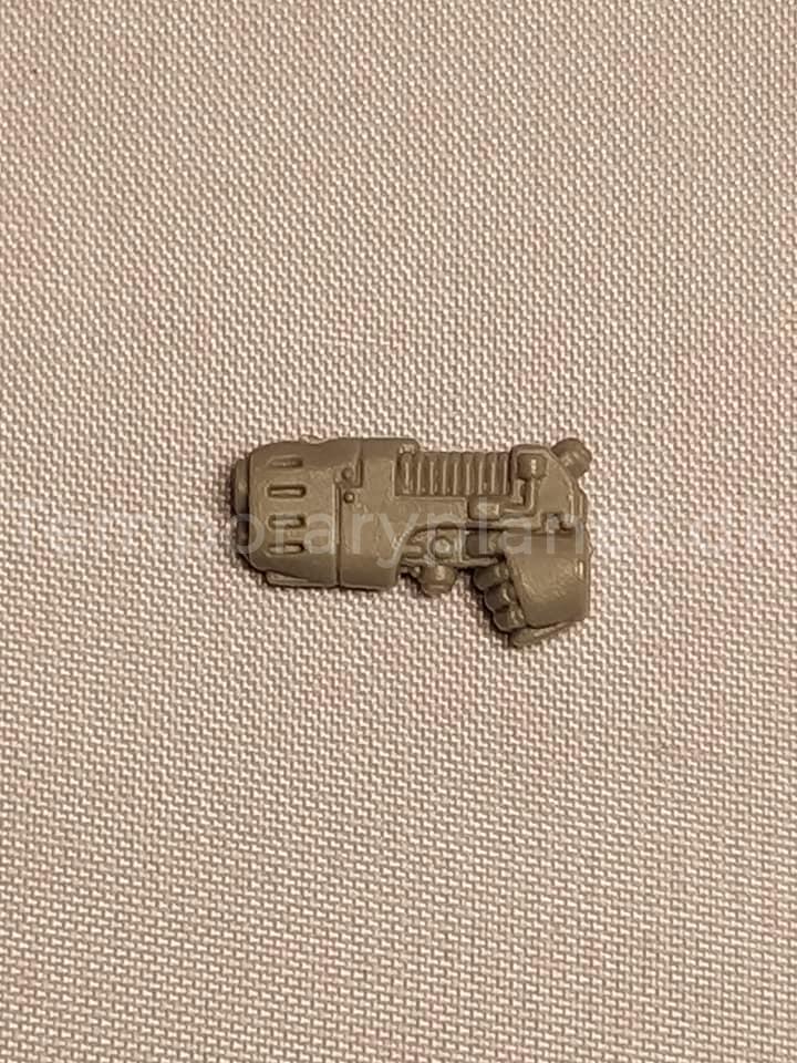 Space Marine Plasma Pistol Left Hand A Warhammer 40K 40.000 Games Workshop