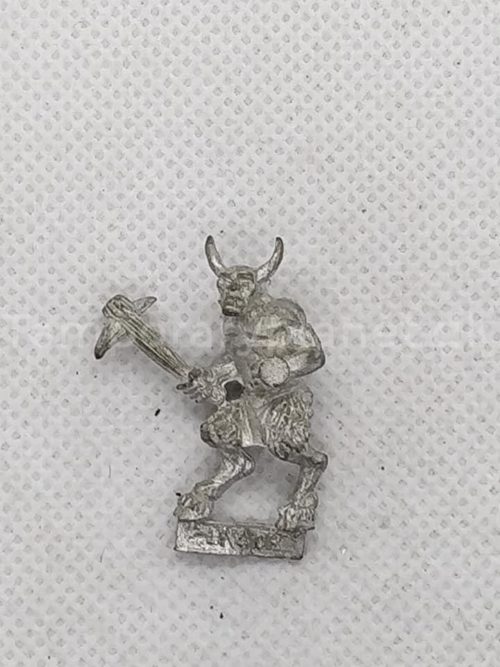 Ungore Skirmisher 2 Chaos Beastmen Warhammer Fantasy 1998 Age of Sigmar AoS