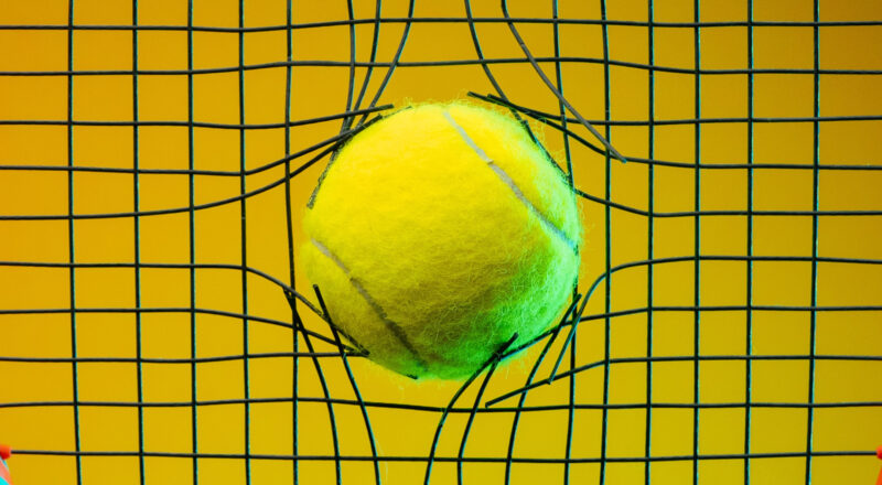 Tennissaite wechseln » Wie oft sollte man neu bespannen?