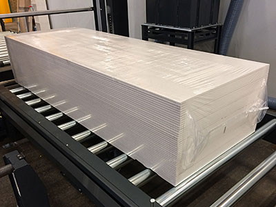 6-sided packaging of plasterboards