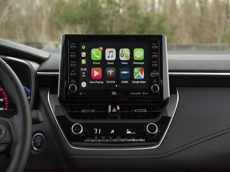 Apple CarPlay