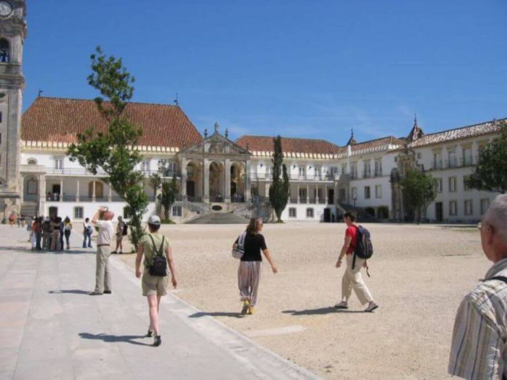 Coimbra-university-square-1