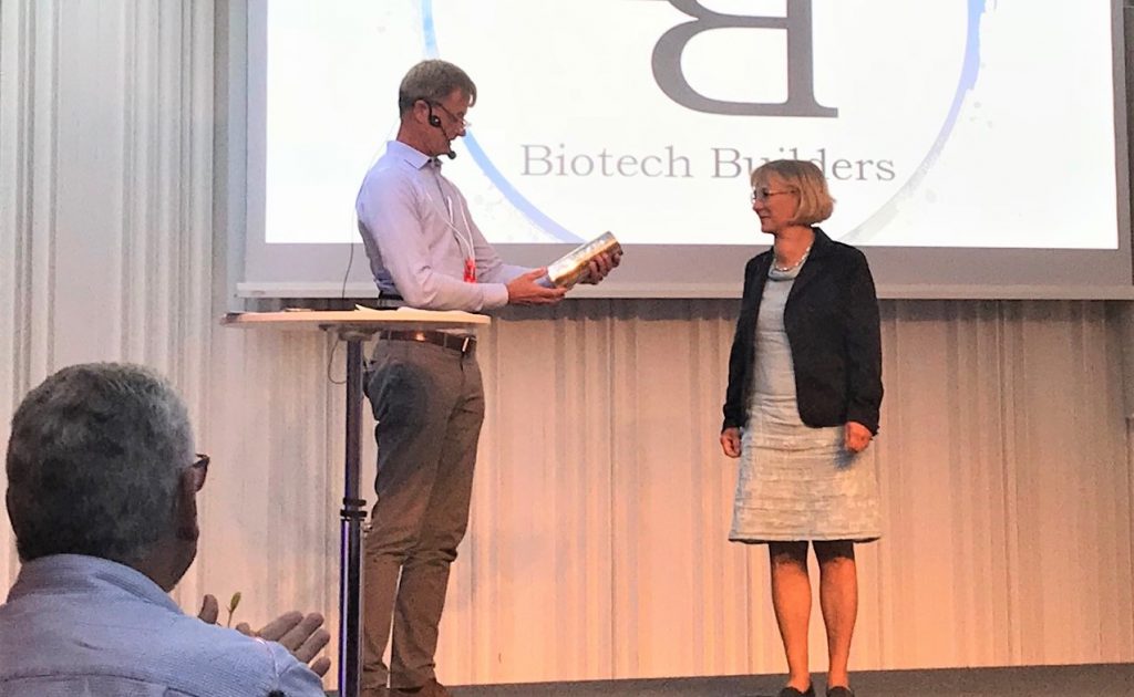 Lotta recives Biotech builders award