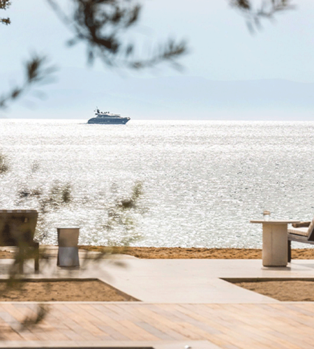 imgs_0005_amanzoe-beach-club-1200x800_0