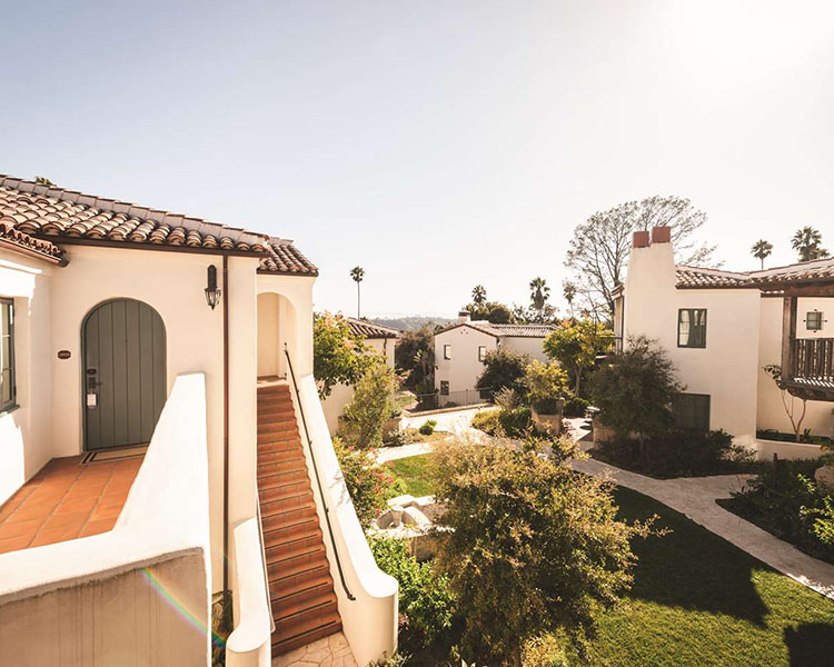750x600-carousel-hotelpage_0001_El-Encanto-A-Belmond-Hotel-Santa-Barbara-Santa-Barbara-Undefined-Deluxe-Room-Exterior