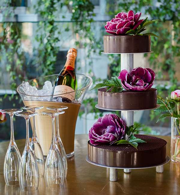 600x650-Nimb-Tivoli_Denmark_0002_Nimb_Cakes_1220x910