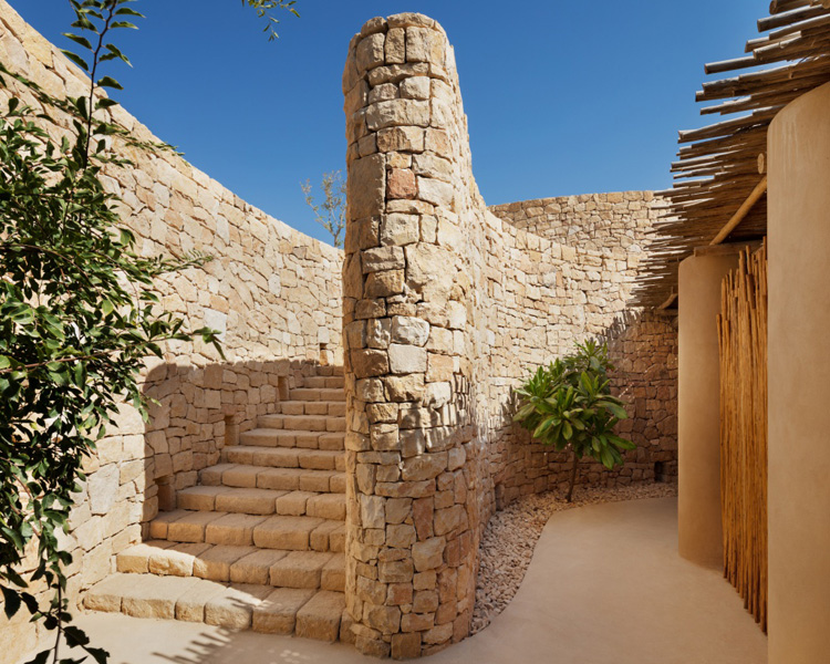 750x600-SIx_Senses_Shaharut_Israel_0002_Layer 3