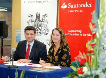 The University of Lincoln's Vice Chancellor, Professor Mary Stuart with the Deputy Director of Santander Universities UK, Simon Bray at the signing