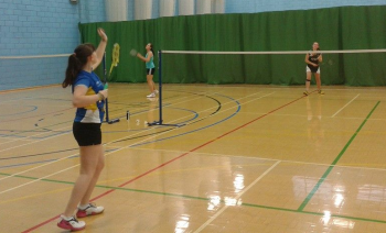 Women Badminton cropped