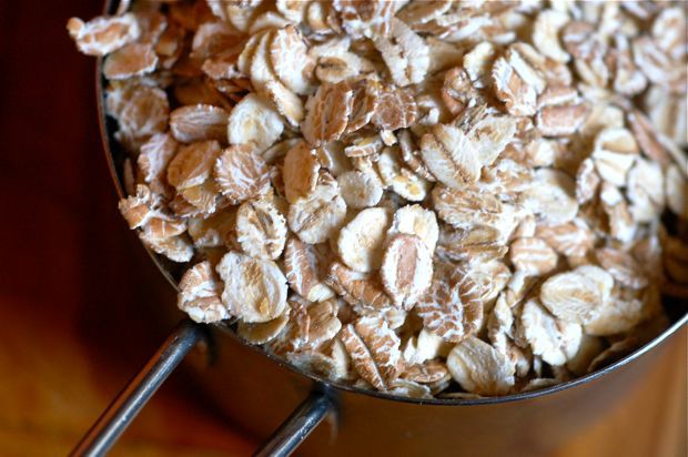 a cup of oats