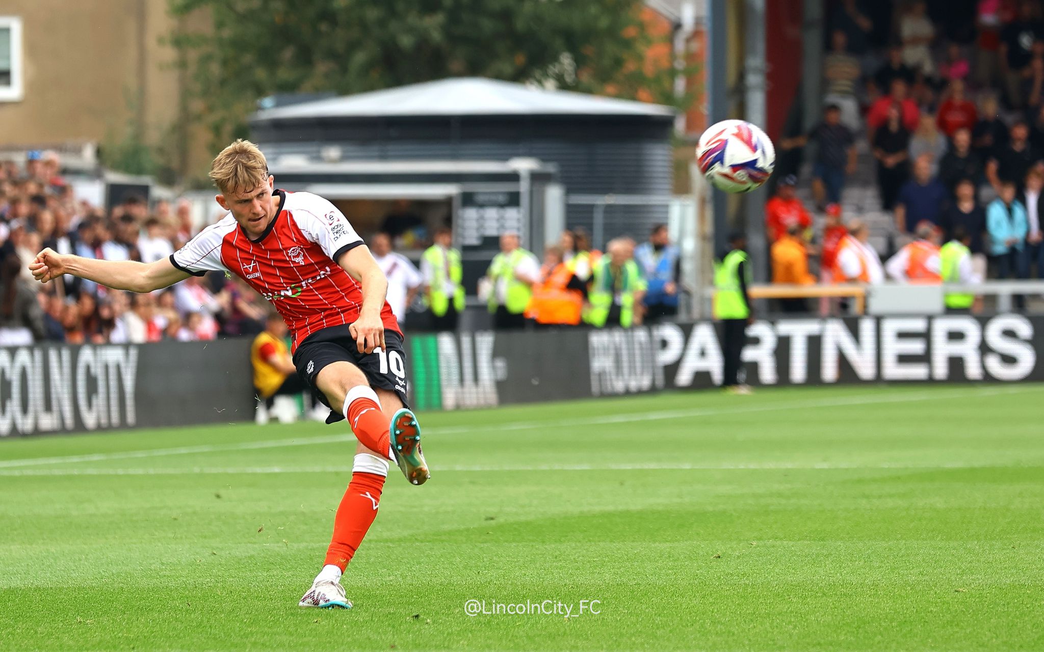 Lincoln City new signing JJ McKiernan in action at the LNER Stadium.