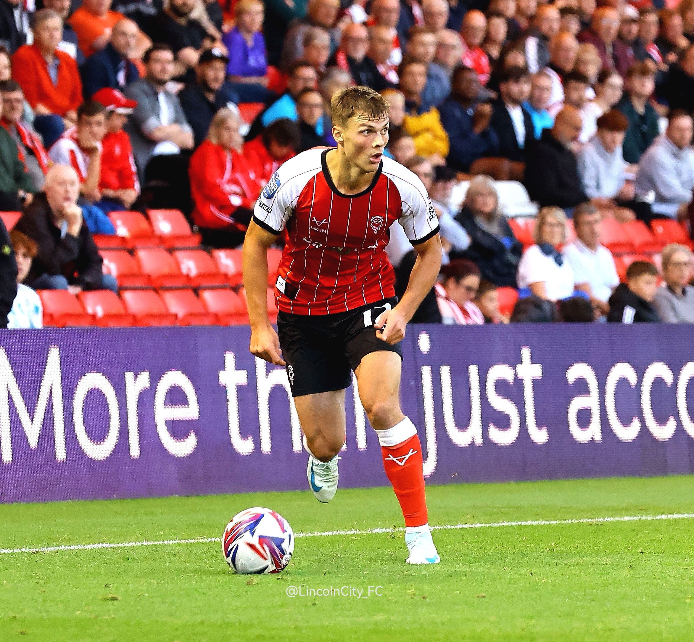 Lincoln City's Erik Ring