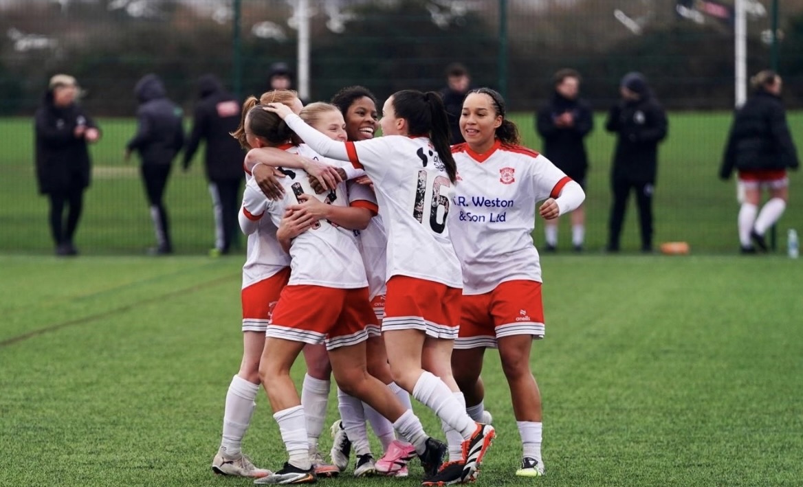 Lincoln United Women. Photo credits: Ed Mayes Photography