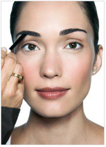 Perfect-Makeup-in-10-steps-by-Bobbi-Brown7