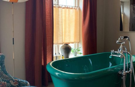 Freestanding bathtub in Room 3 at Hotel The Monica